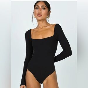 Aritzia Babaton Contour Long Sleeve Bodysuit Square Neck Black XL Minimal New